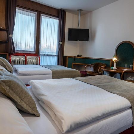 Hotel Poprad Eksteriør bilde